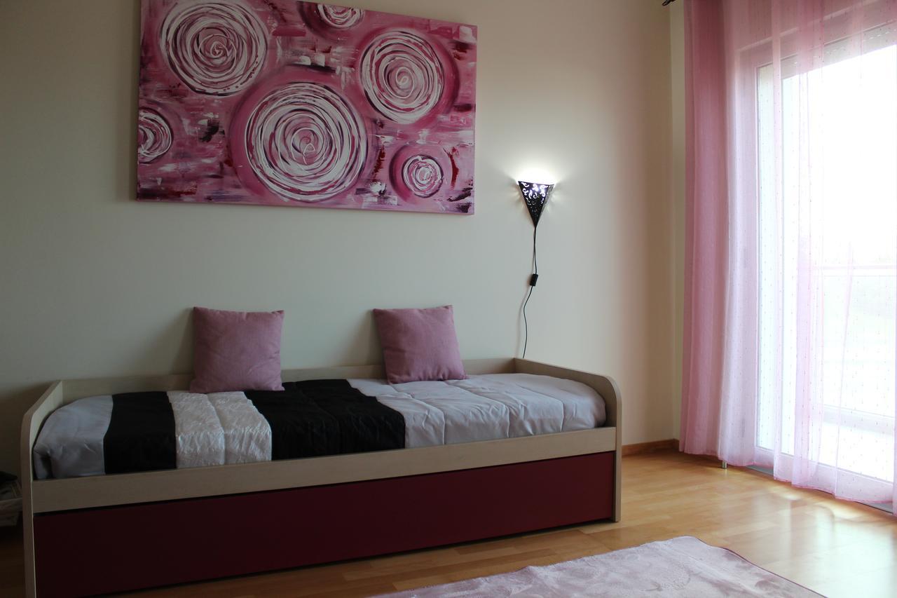 Apartamento Aptº T2 Duplex - S. Pedro Iii *