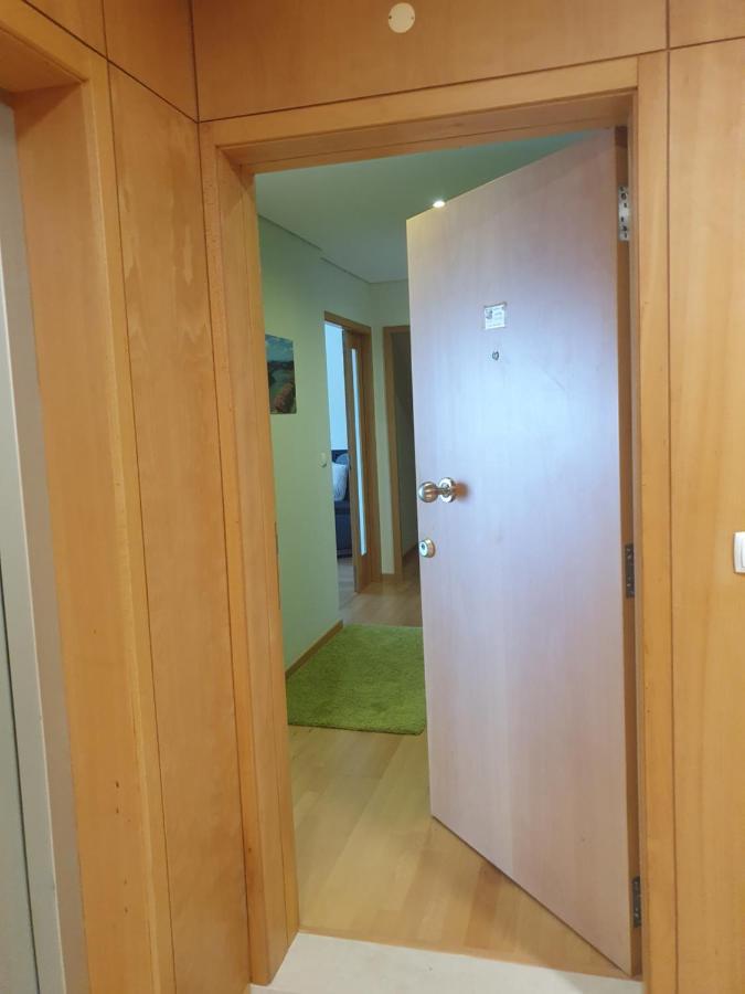 Aptº T2 Duplex - S. Pedro Iii
