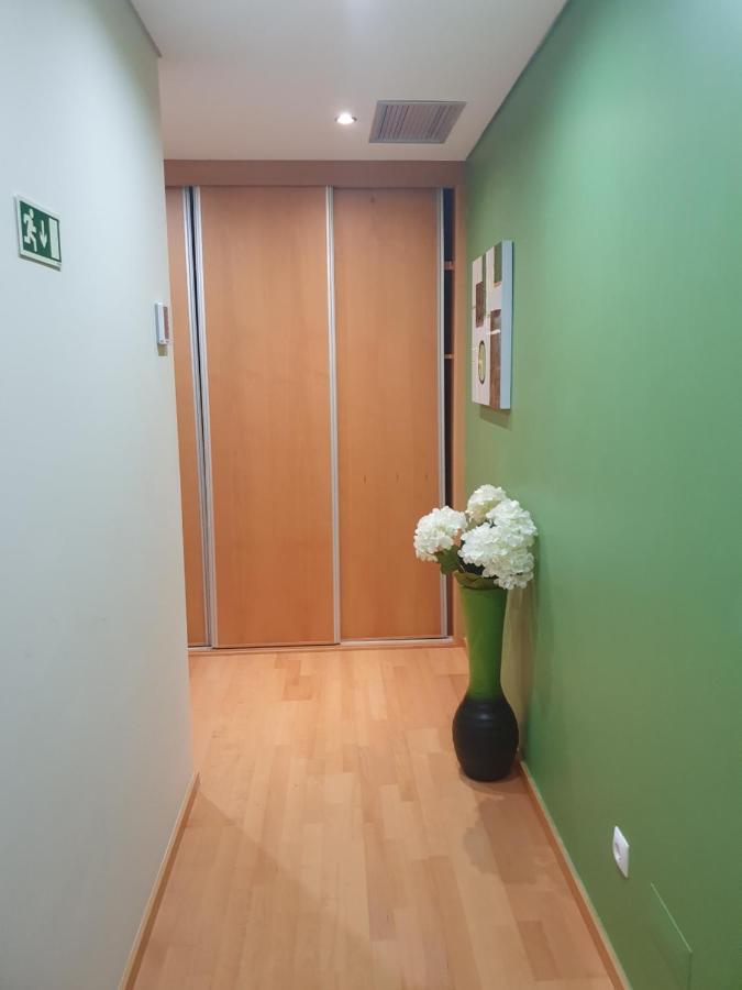 Aptº T2 Duplex - S. Pedro Iii Ponta Delgada